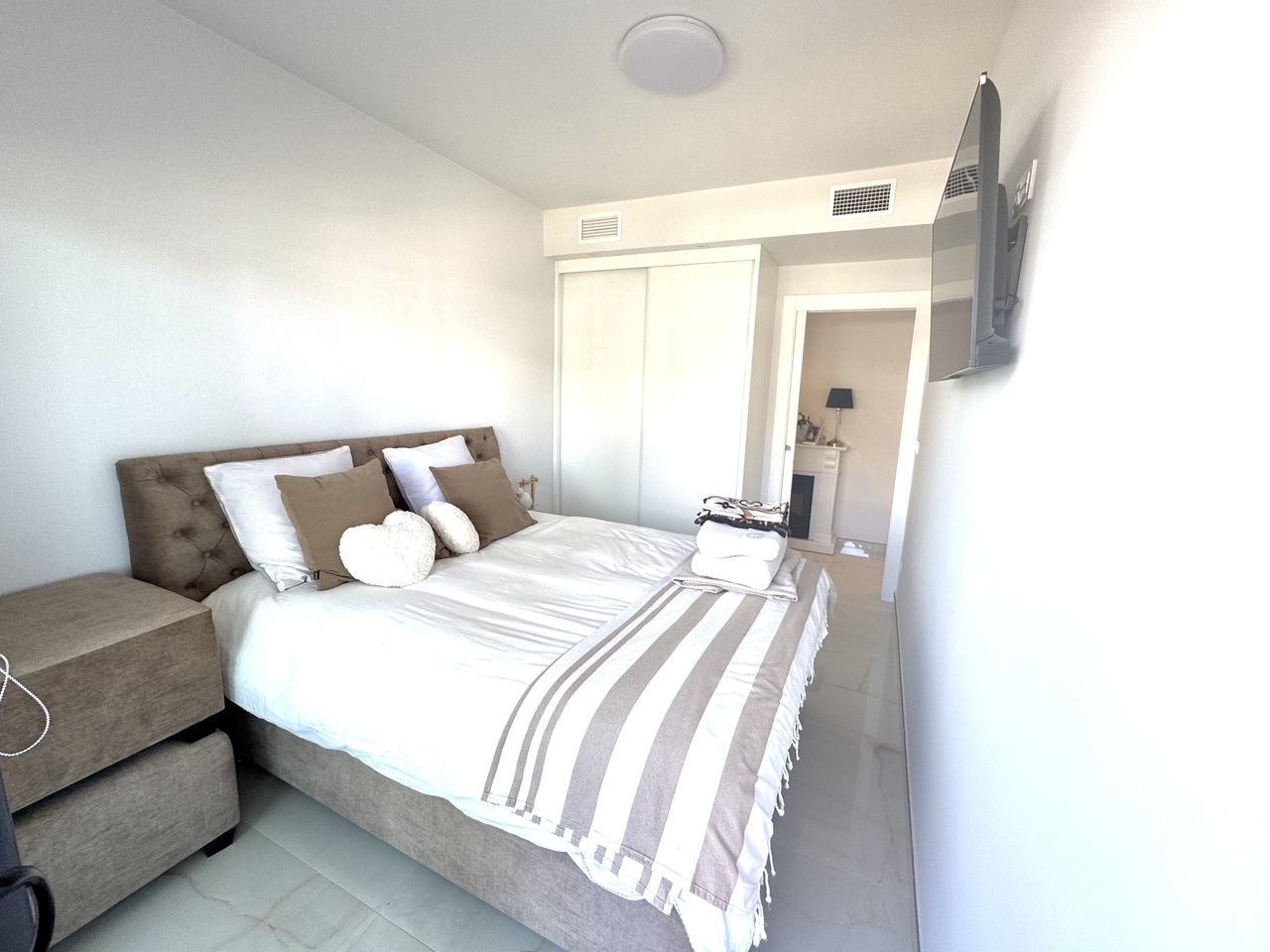 3 Bed, 2 Bath, ApartmentFor Sale, Playa Flamenca, Alicante