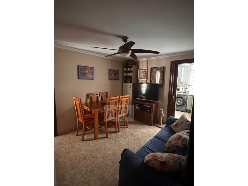 4 Bed, 2 Bath, ApartmentFor Sale, Malaga, Malaga