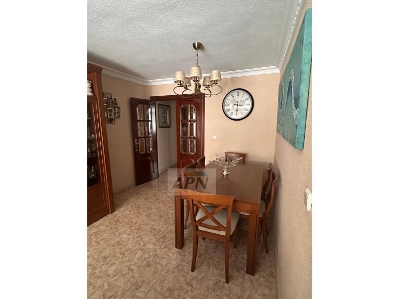 4 Bed, 2 Bath, ApartmentFor Sale, Malaga, Malaga