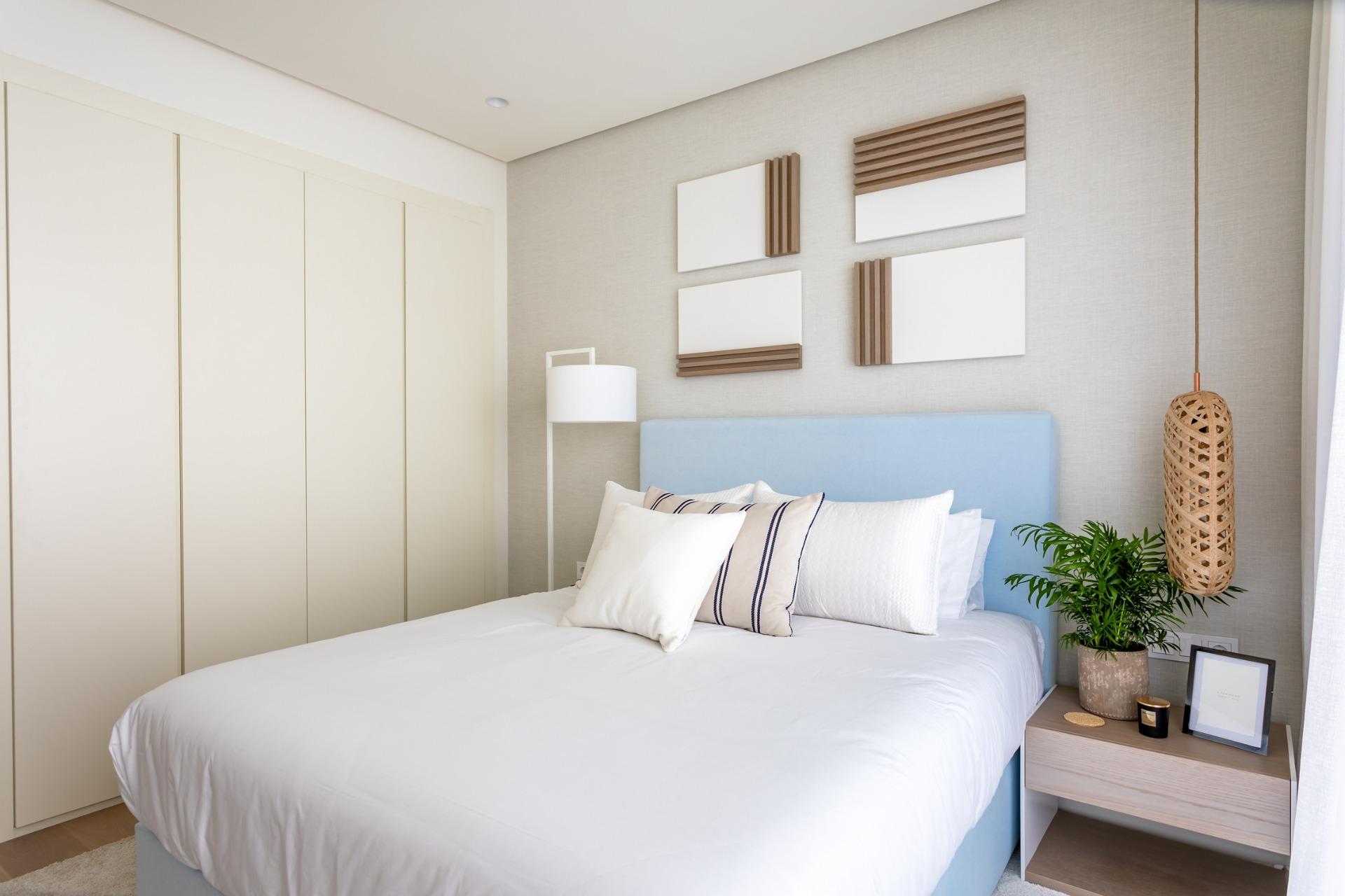 3 Bed, 2 Bath, ApartmentFor Sale, Benahavis, Malaga