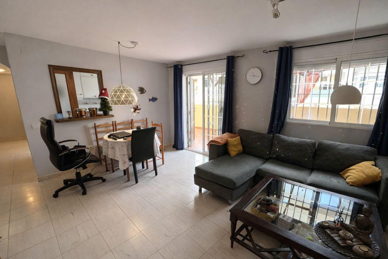 2 Bed, 1 Bath, ApartmentFor Sale, Torrevieja, Alicante