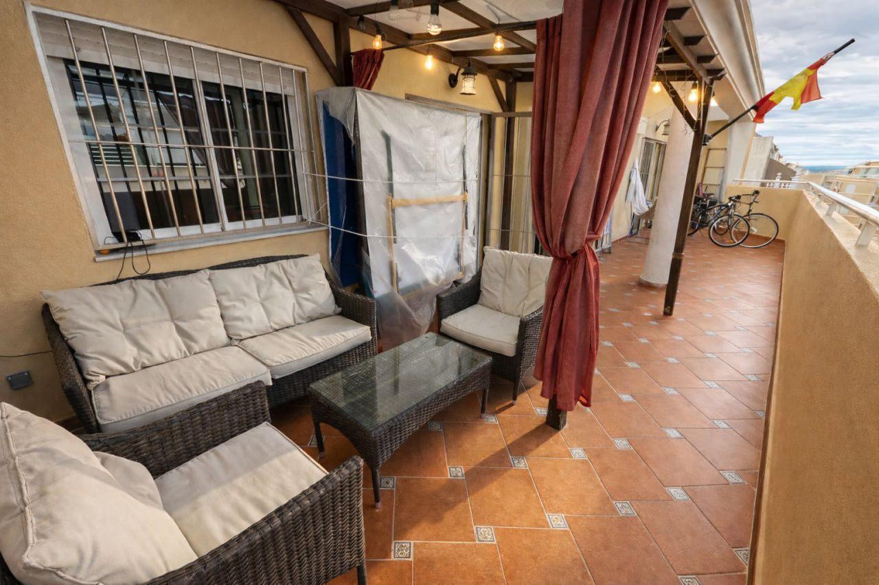 2 Bed, 1 Bath, ApartmentFor Sale, Torrevieja, Alicante