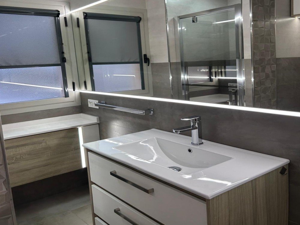 1 Bed, 1 Bath, ApartmentFor Sale, Torrevieja, Alicante