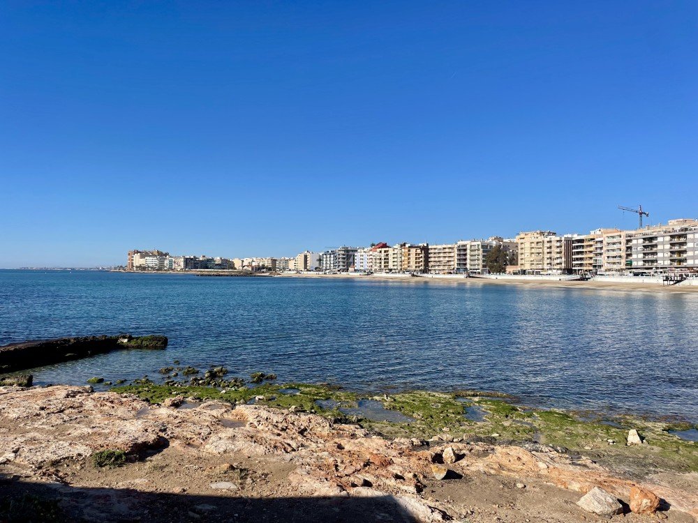 1 Bed, 1 Bath, ApartmentFor Sale, Torrevieja, Alicante