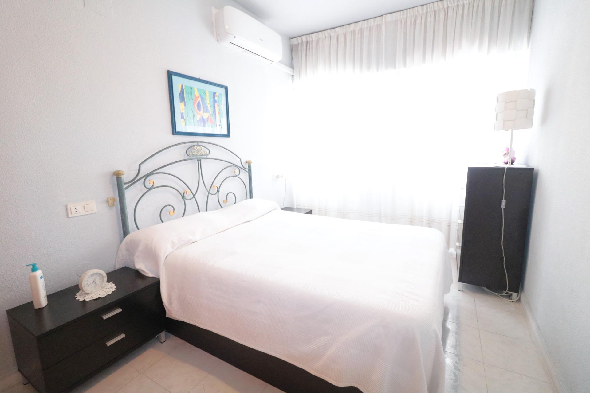 1 Bed, 1 Bath, ApartmentFor Sale, Torrevieja, Alicante
