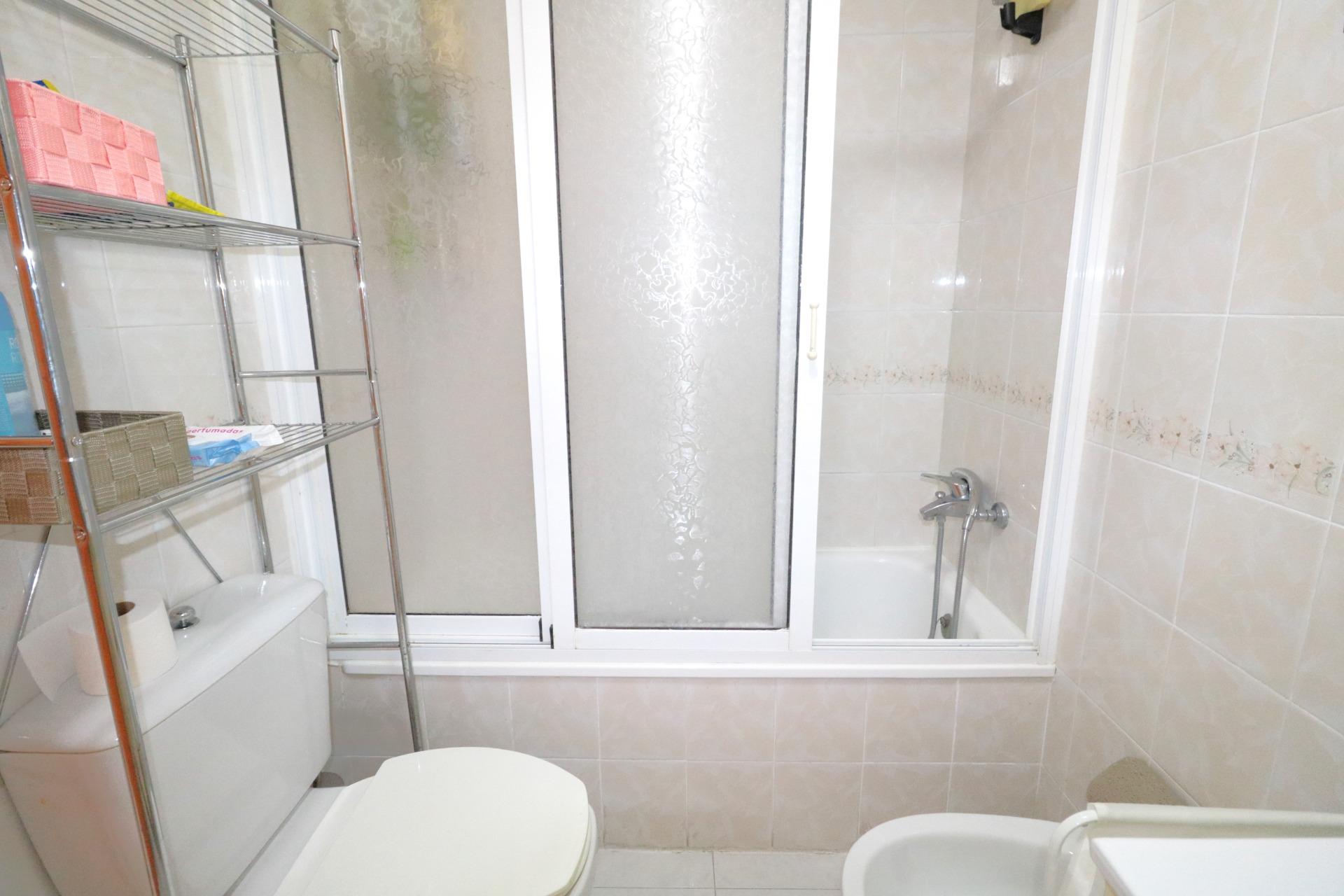 1 Bed, 1 Bath, ApartmentFor Sale, Torrevieja, Alicante