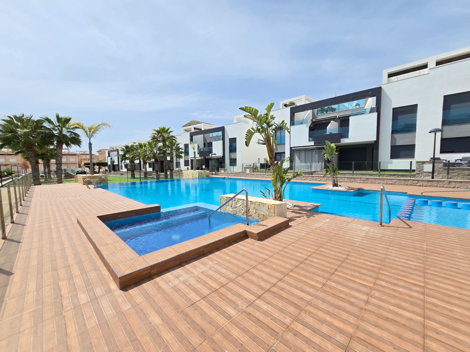 2 Bed, 2 Bath, ApartmentFor Sale, Orihuela Costa, Alicante