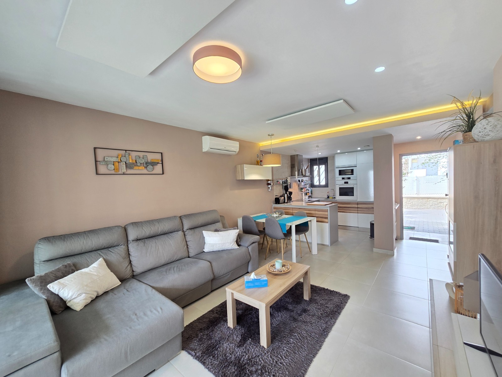 2 Bed, 2 Bath, ApartmentFor Sale, Orihuela Costa, Alicante