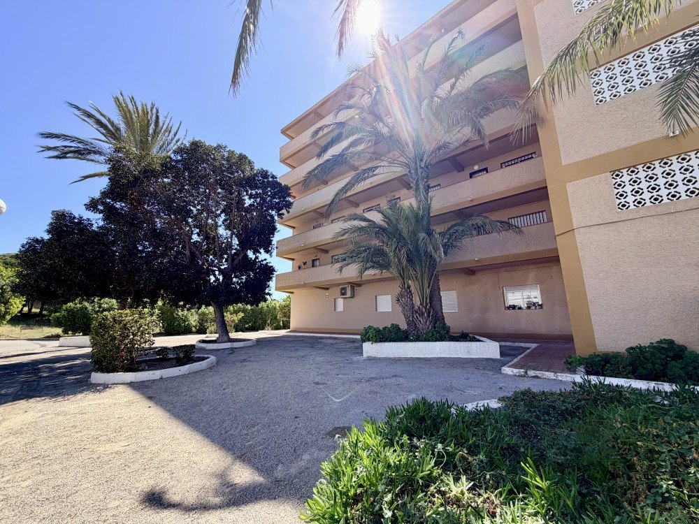 2 Bed, 1 Bath, ApartmentFor Sale, Guardamar Del Segura, Alicante