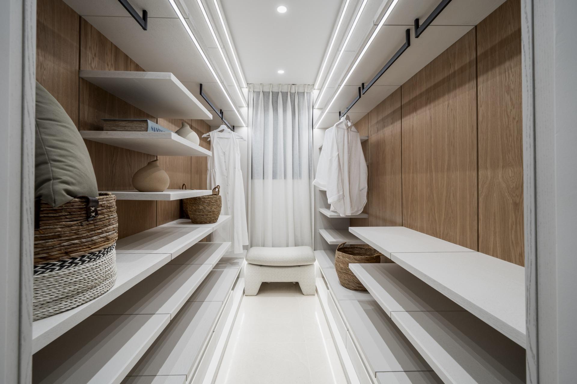 3 Bed, 3 Bath, ApartmentFor Sale, Marbella, Malaga