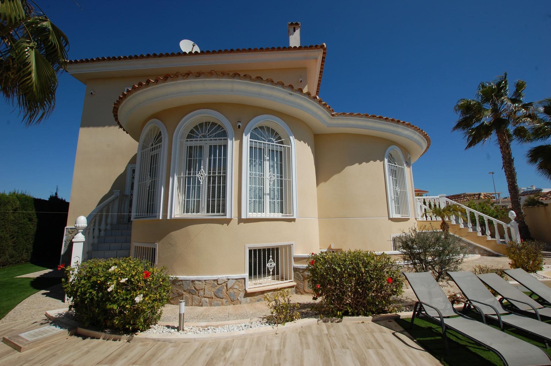 5 Bed, 4 Bath, HouseFor Sale, Ciudad Quesada, Alicante