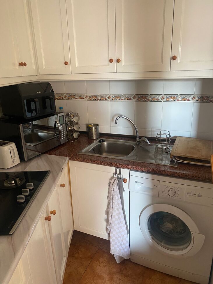 2 Bed, 1 Bath, ApartmentFor Sale, Torrevieja, Alicante