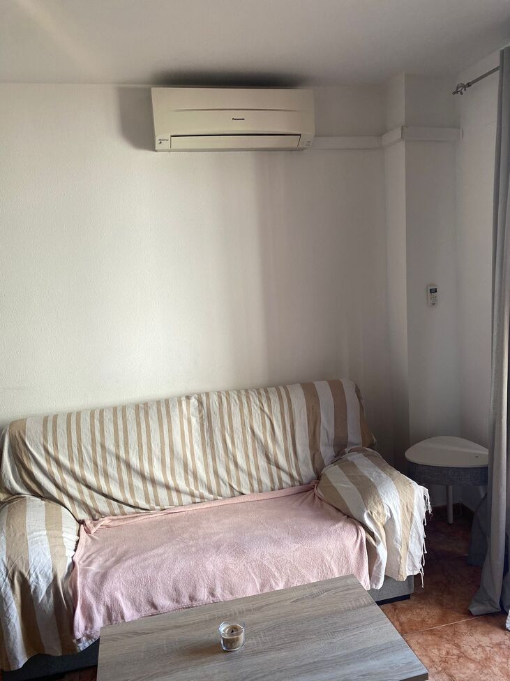 2 Bed, 1 Bath, ApartmentFor Sale, Torrevieja, Alicante