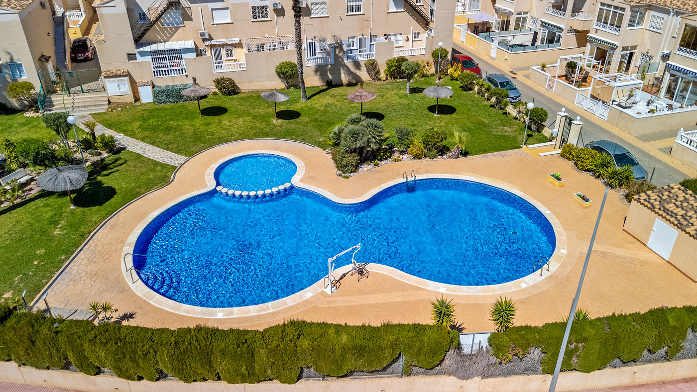 2 Bed, 1 Bath, HouseFor Sale, Orihuela Costa, Alicante