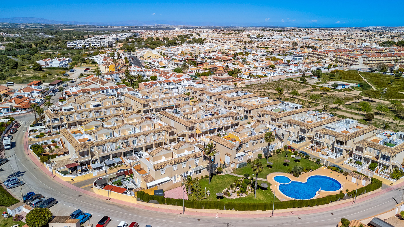 2 Bed, 1 Bath, HouseFor Sale, Orihuela Costa, Alicante