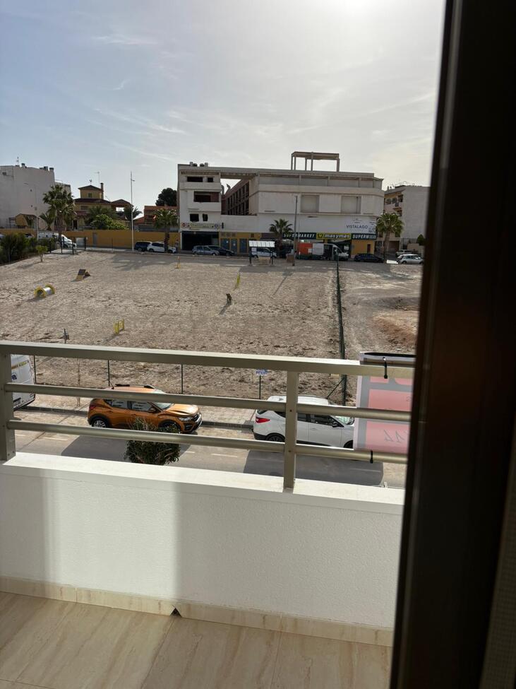2 Bed, 1 Bath, ApartmentFor Sale, San Miguel de Salinas, Alicante