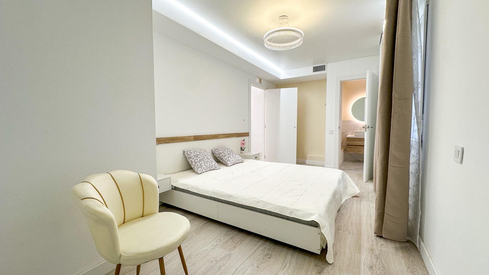 2 Bed, 2 Bath, ApartmentFor Sale, Torrevieja, Alicante