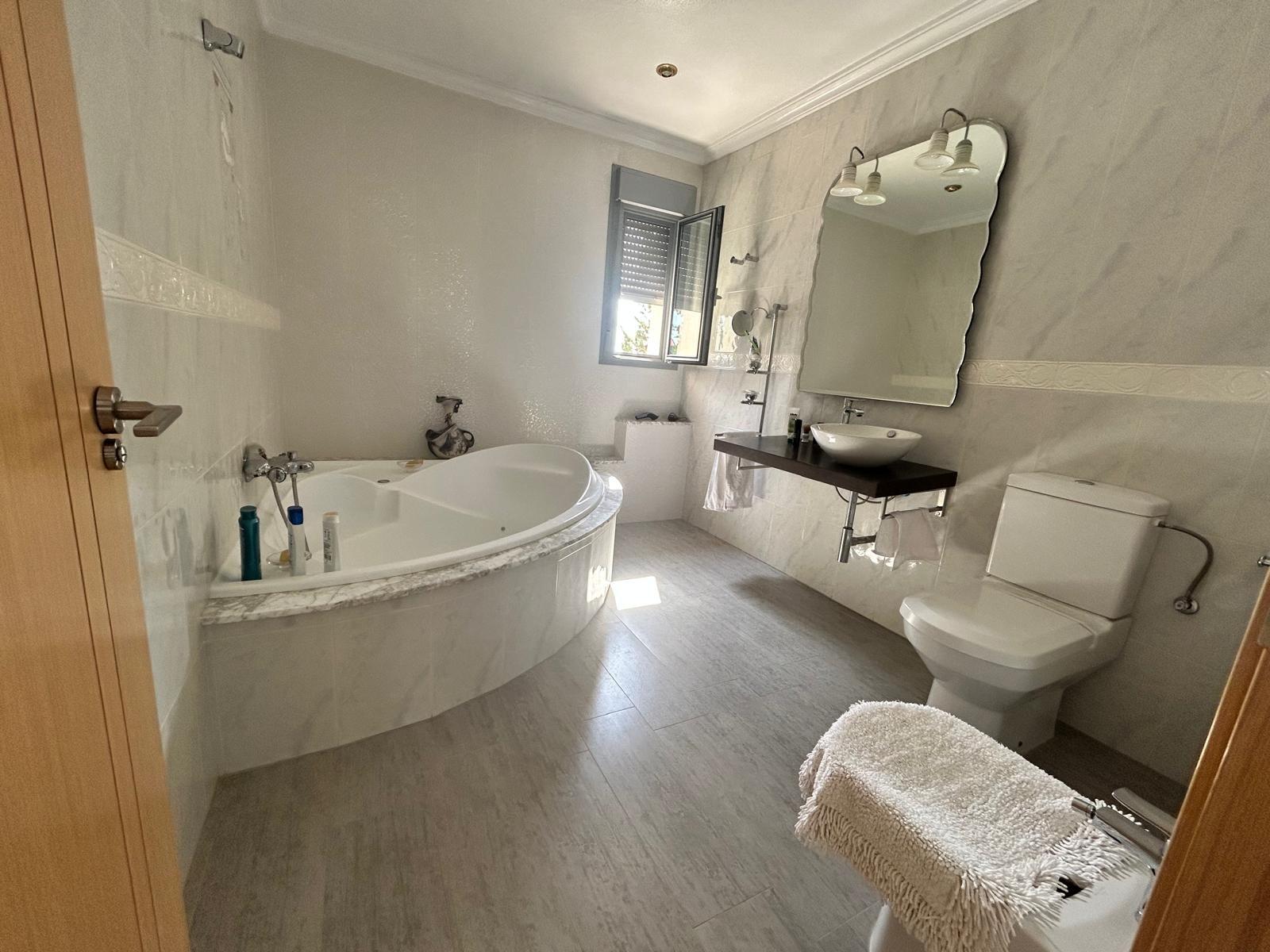 4 Bed, 4 Bath, HouseFor Sale, Ciudad Quesada, Alicante