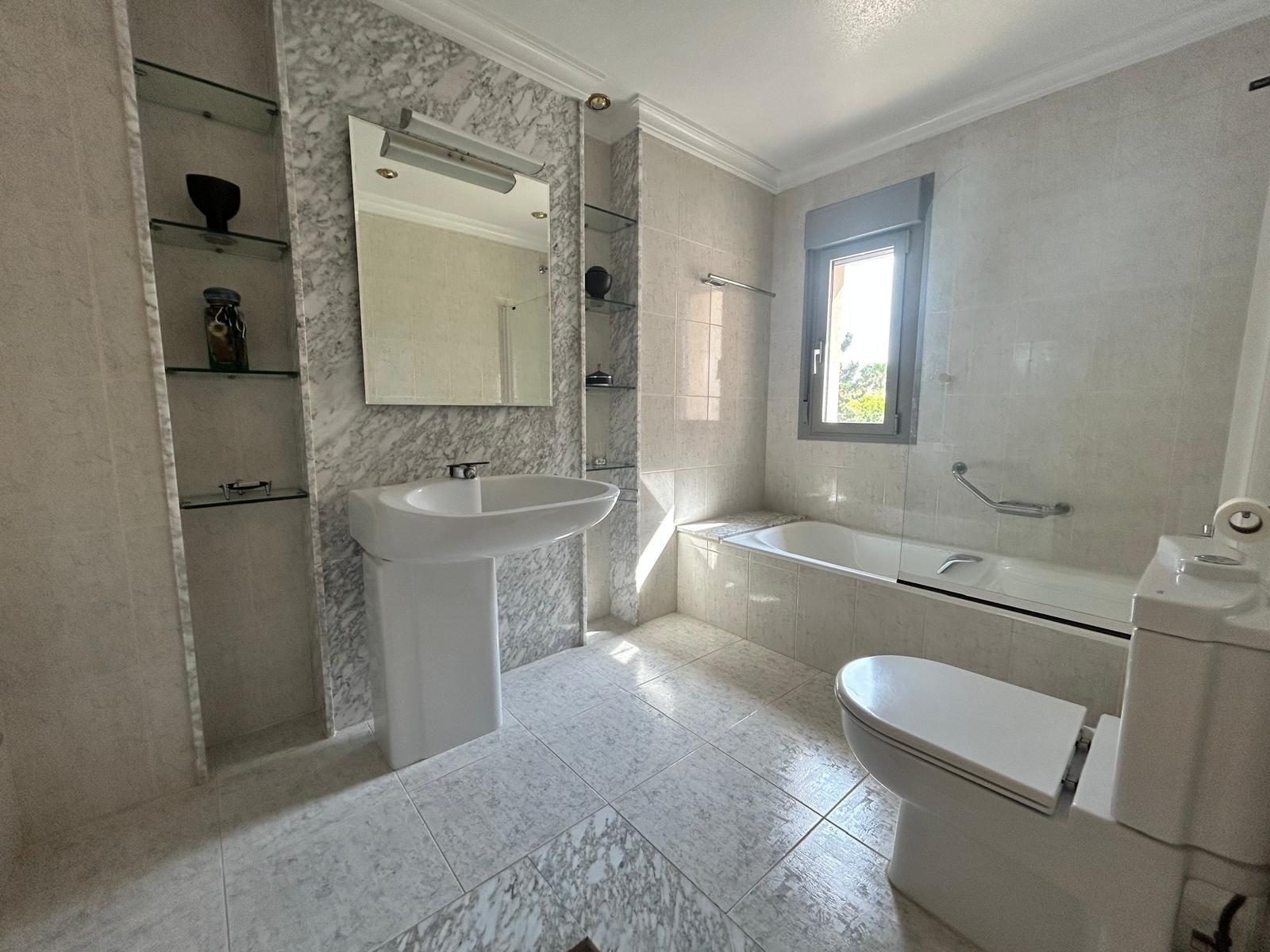 4 Bed, 4 Bath, HouseFor Sale, Ciudad Quesada, Alicante