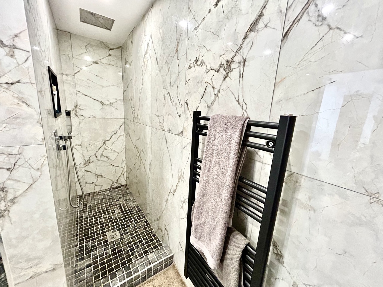 4 Bed, 2 Bath, HouseFor Sale, San Miguel de Salinas, Alicante