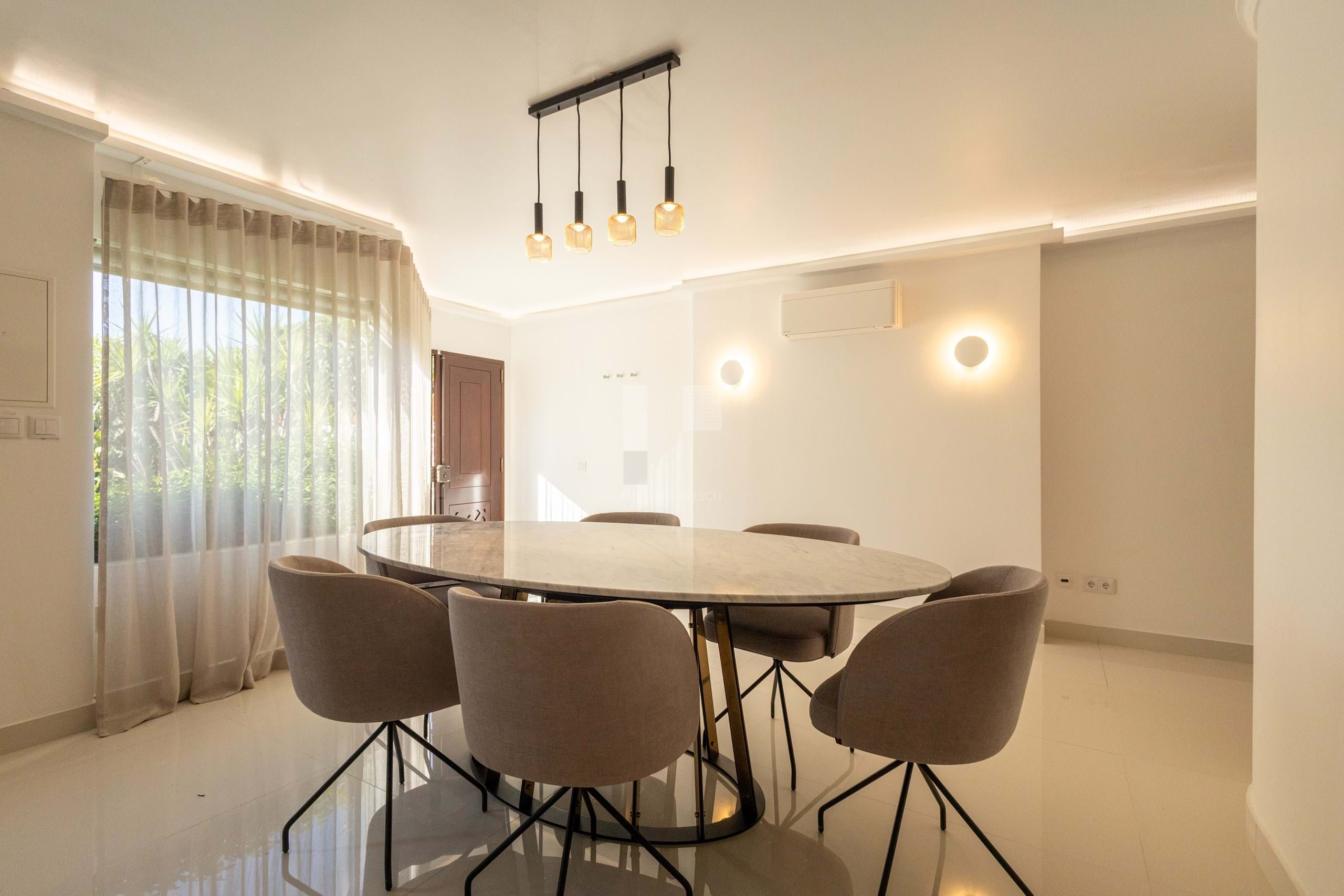 2 Bed, 2 Bath, HouseFor Sale, Loulé, Faro