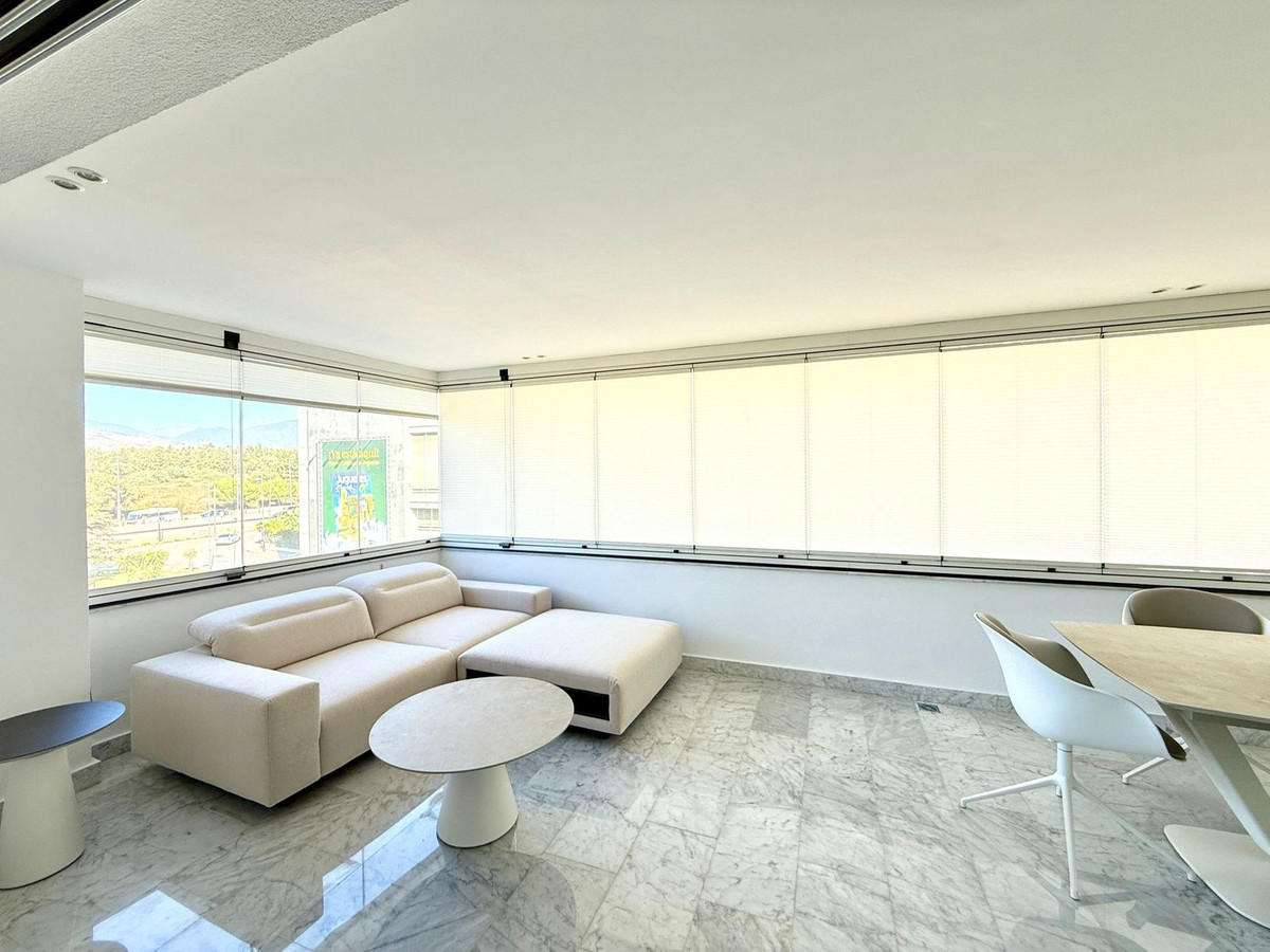 3 Bed, 3 Bath, ApartmentFor Sale, Puerto Banus, Malaga