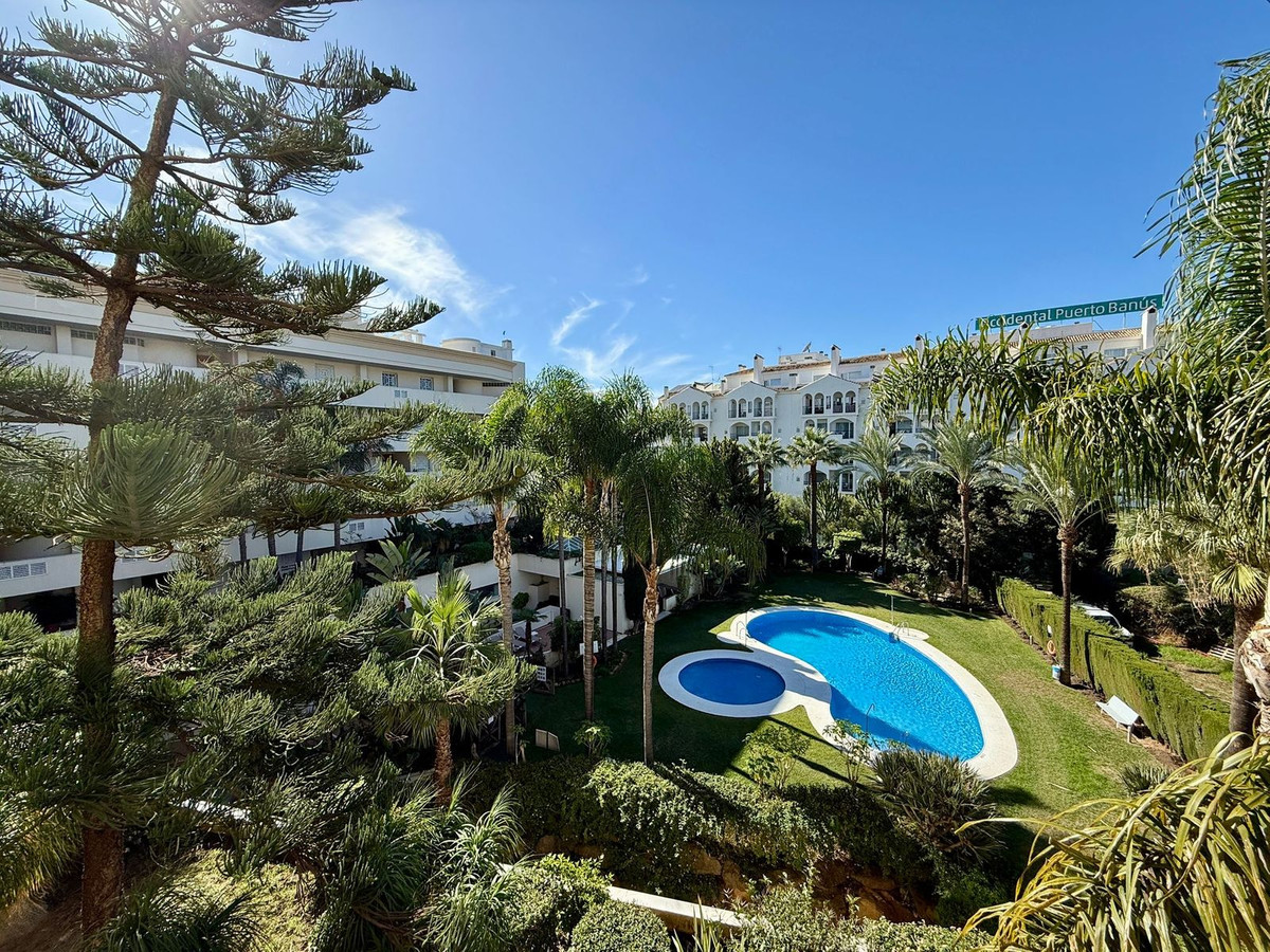 3 Bed, 3 Bath, ApartmentFor Sale, Puerto Banus, Malaga