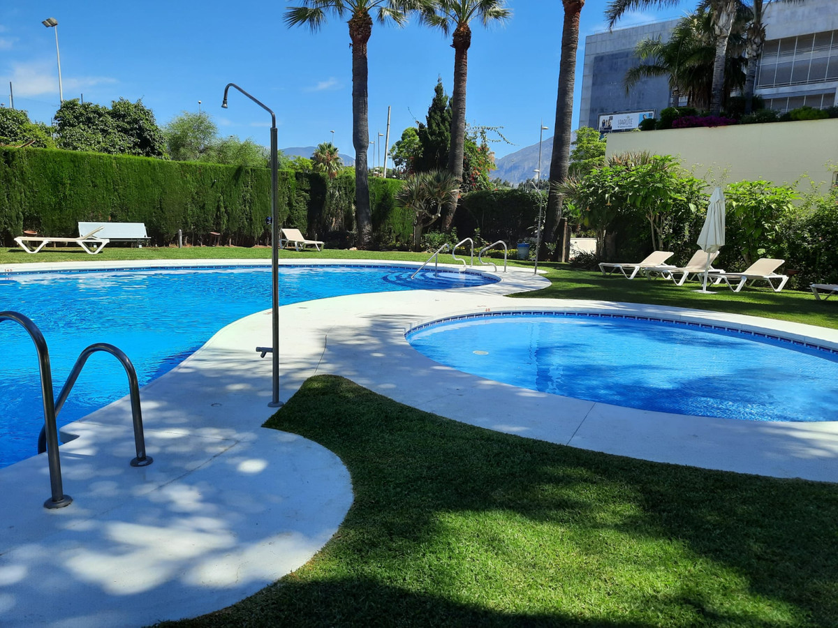 3 Bed, 3 Bath, ApartmentFor Sale, Puerto Banus, Malaga