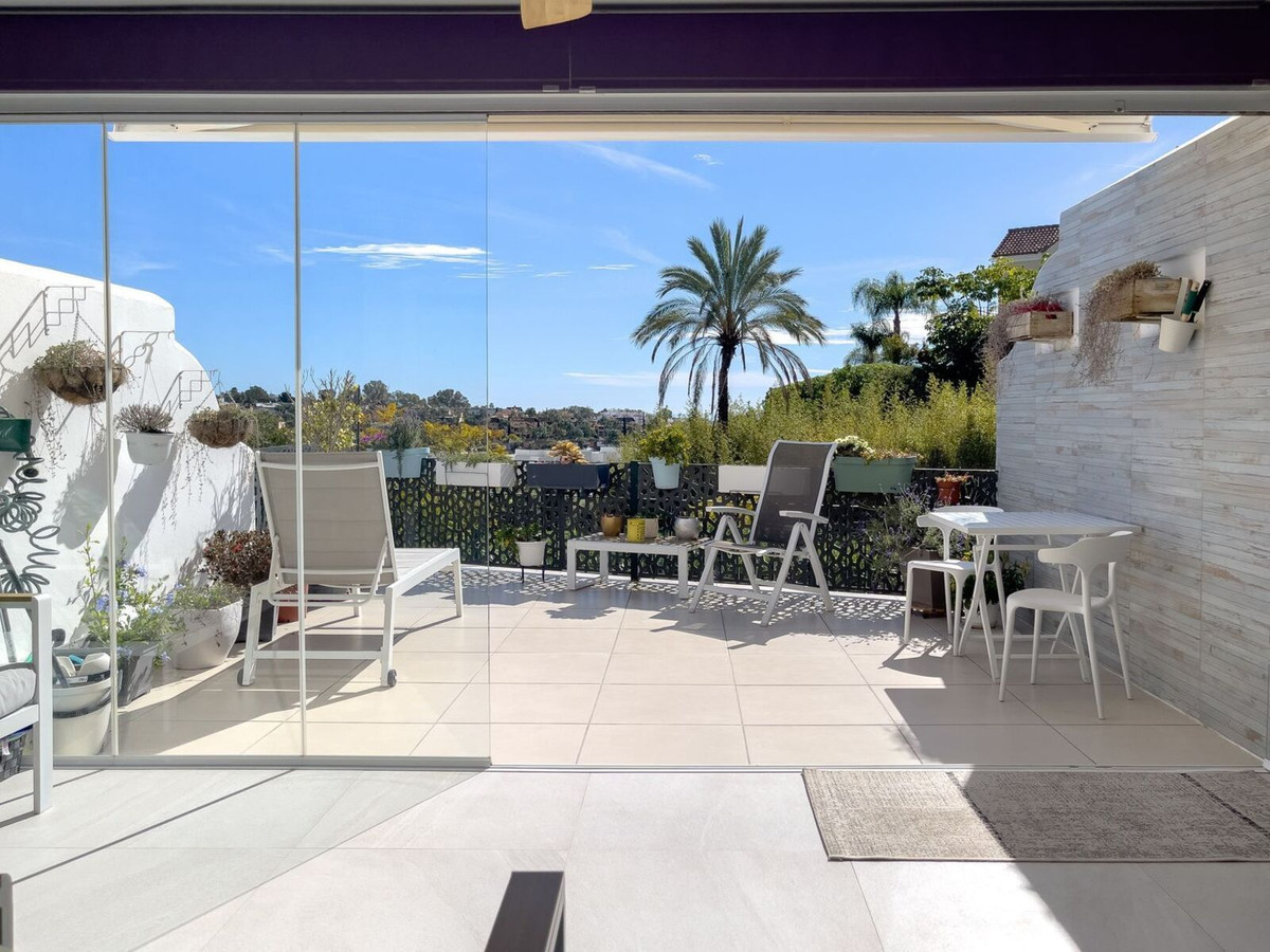 3 Bed, 3 Bath, HouseFor Sale, El Paraiso, Malaga