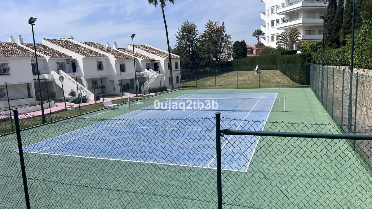 2 Bed, 2 Bath, ApartmentFor Sale, Nueva Andalucia, Malaga