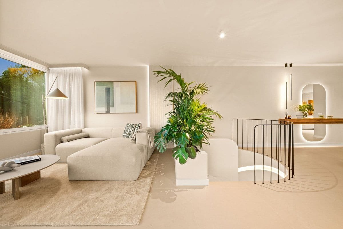 3 Bed, 4 Bath, ApartmentFor Sale, Benahavis, Malaga