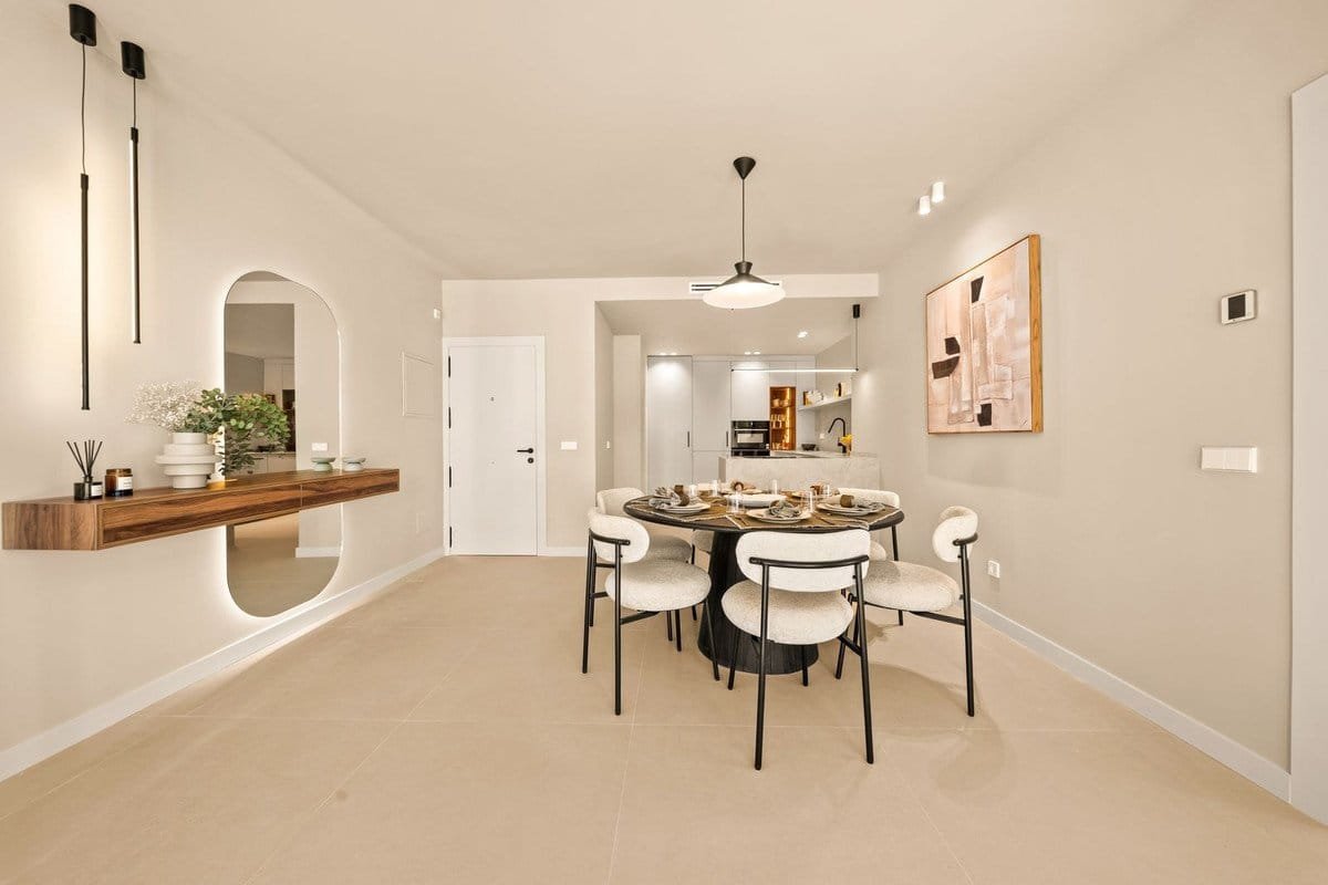 3 Bed, 4 Bath, ApartmentFor Sale, Benahavis, Malaga