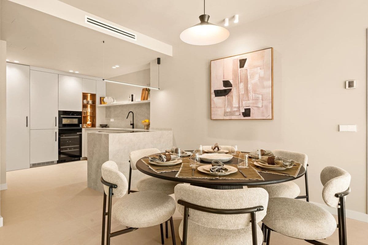 3 Bed, 4 Bath, ApartmentFor Sale, Benahavis, Malaga