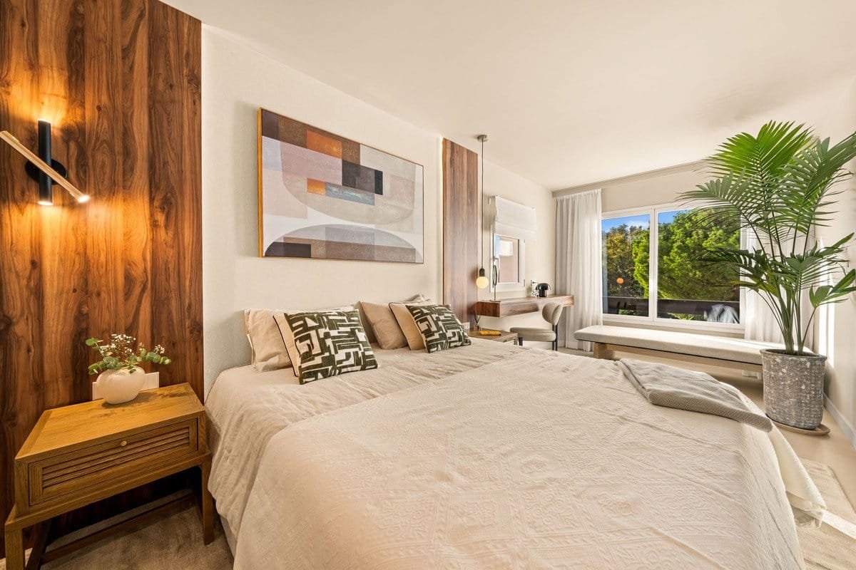 3 Bed, 4 Bath, ApartmentFor Sale, Benahavis, Malaga