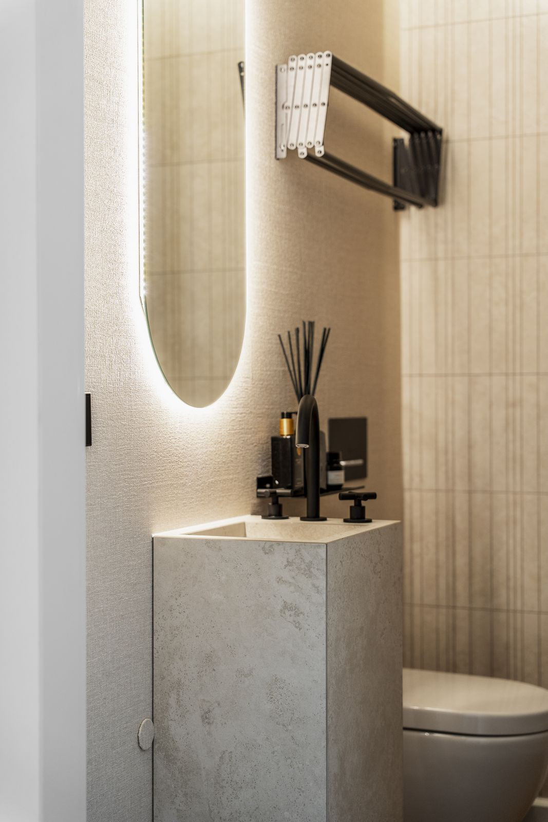 3 Bed, 3 Bath, ApartmentFor Sale, Benahavis, Malaga