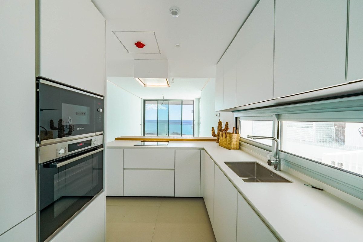 2 Bed, 2 Bath, ApartmentFor Sale, Higueron, Malaga