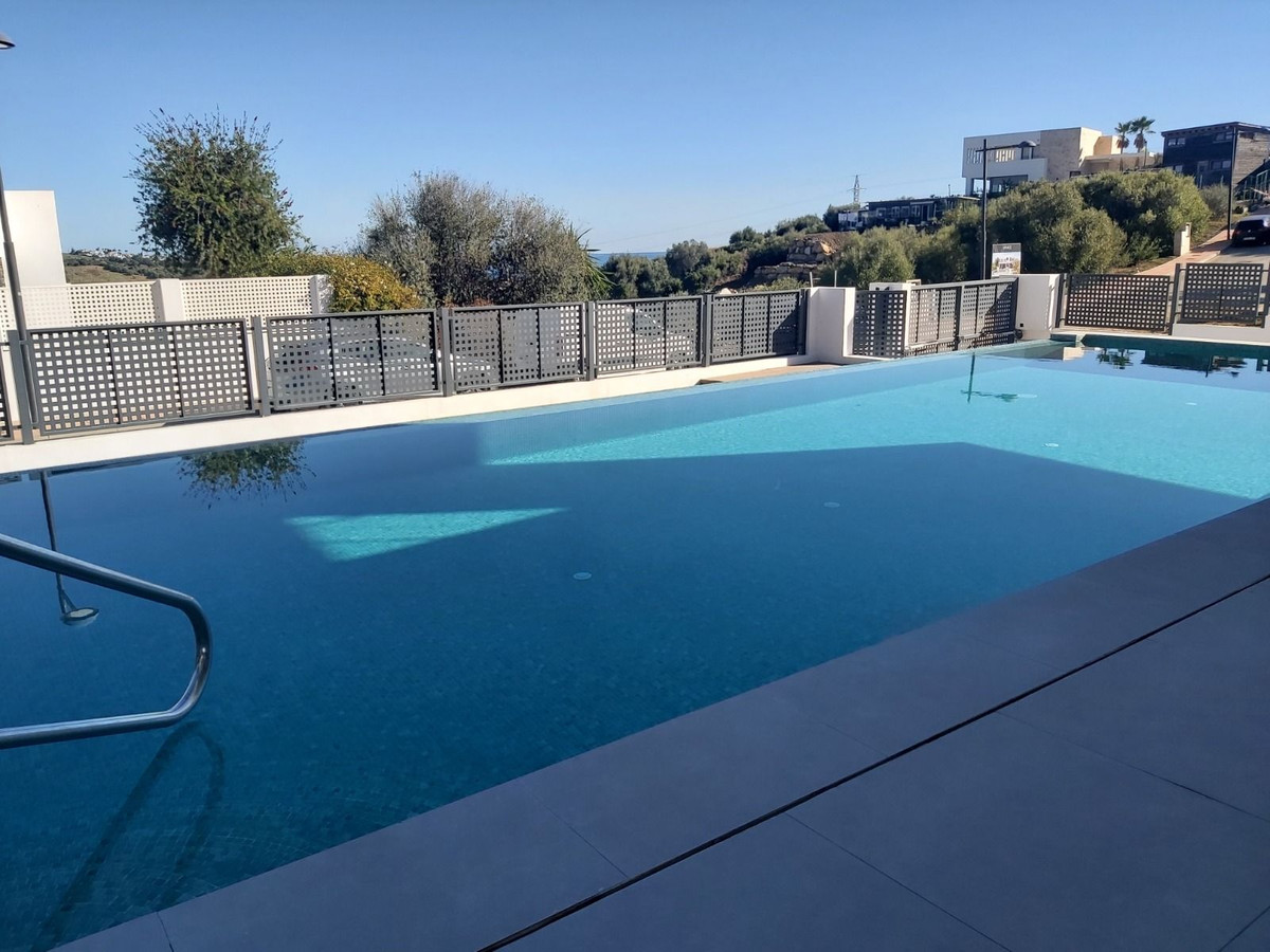 3 Bed, 4 Bath, HouseFor Sale, Estepona, Malaga