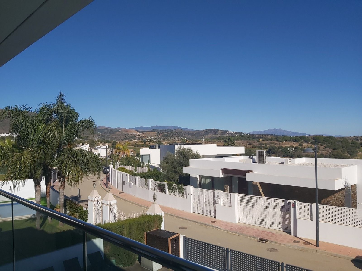 3 Bed, 4 Bath, HouseFor Sale, Estepona, Malaga