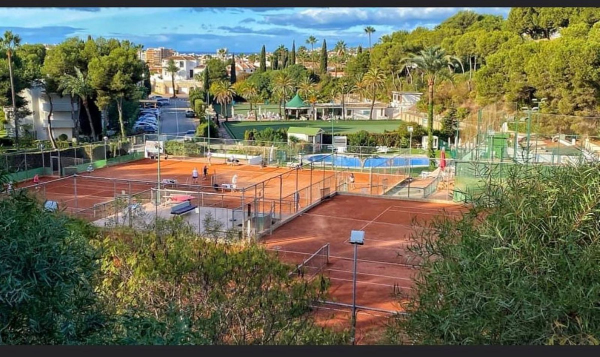 1 Bed, 1 Bath, ApartmentFor Sale, Riviera Del Sol, Malaga