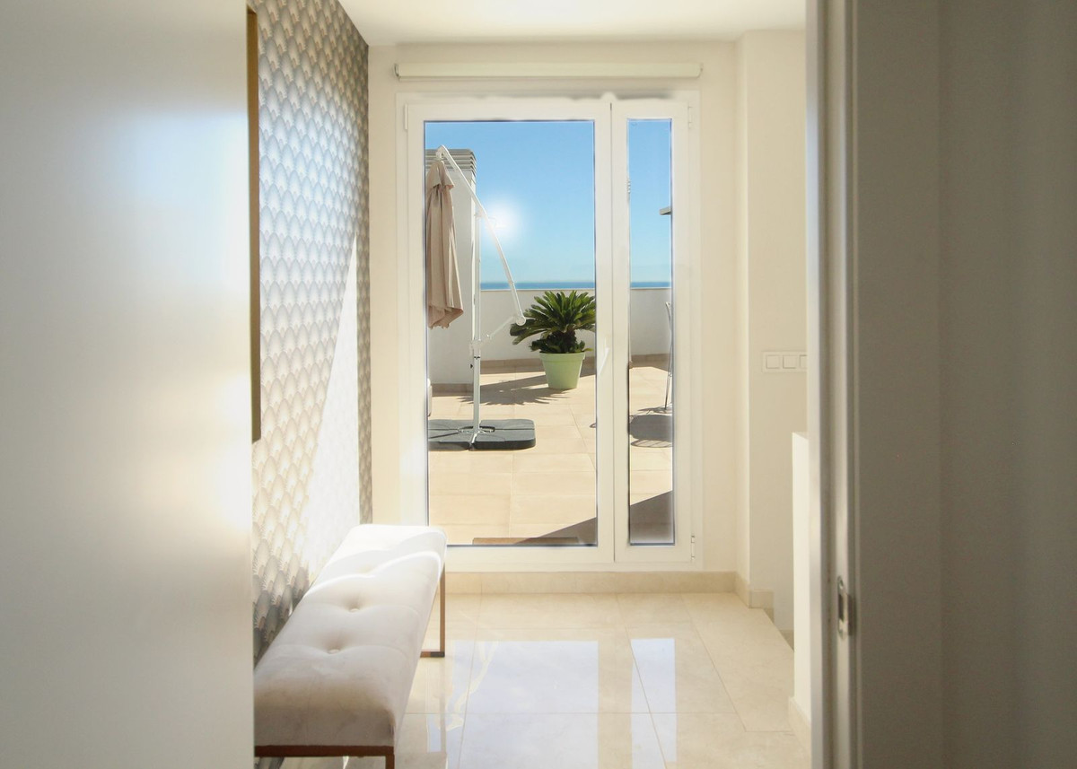 2 Bed, 2 Bath, ApartmentFor Sale, Los Monteros, Malaga