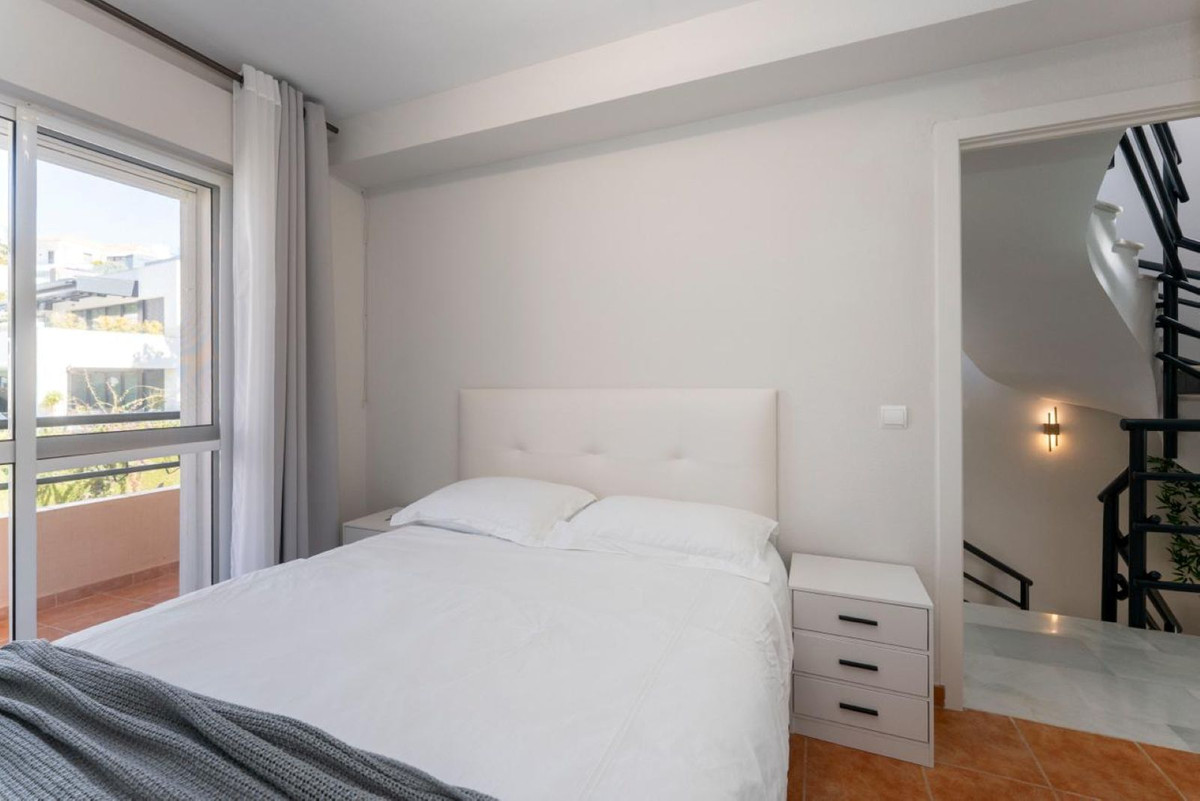 3 Bed, 3 Bath, HouseFor Sale, Artola, Malaga