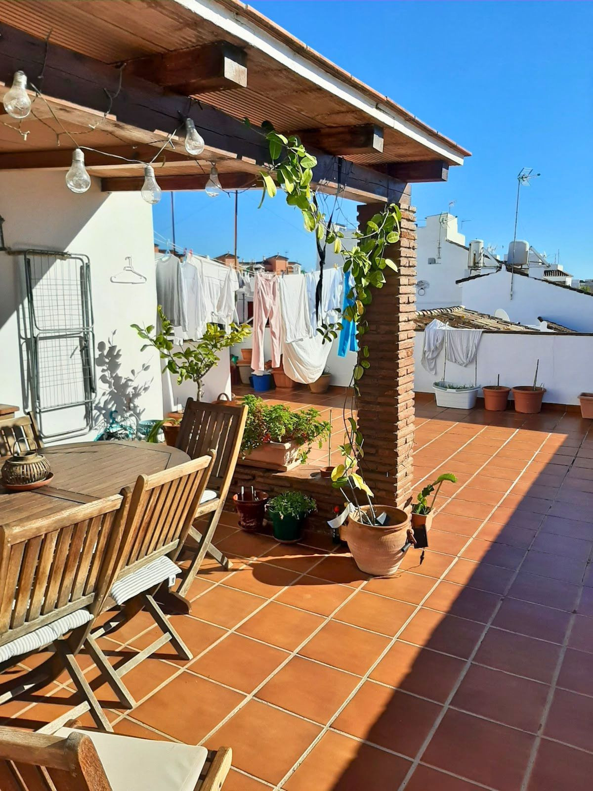 2 Bed, 2 Bath, HouseFor Sale, Estepona, Malaga