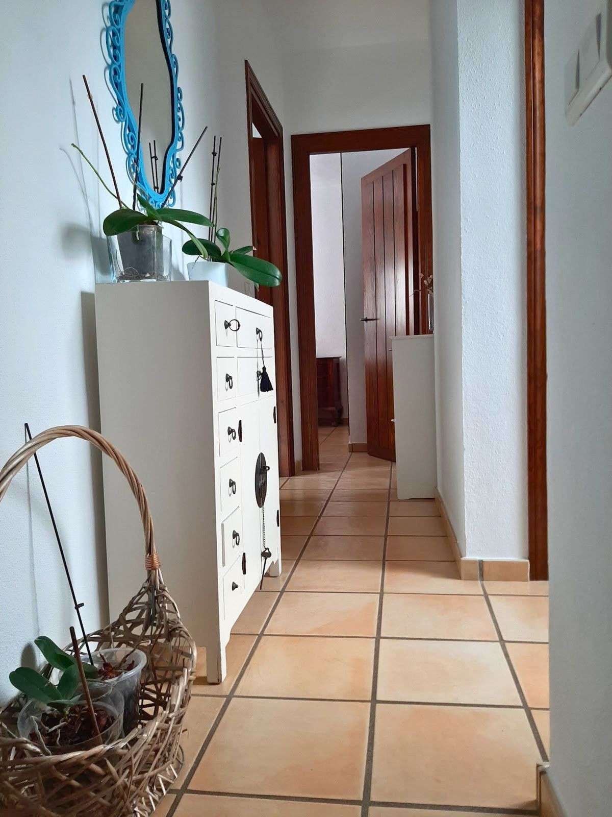 2 Bed, 2 Bath, HouseFor Sale, Estepona, Malaga