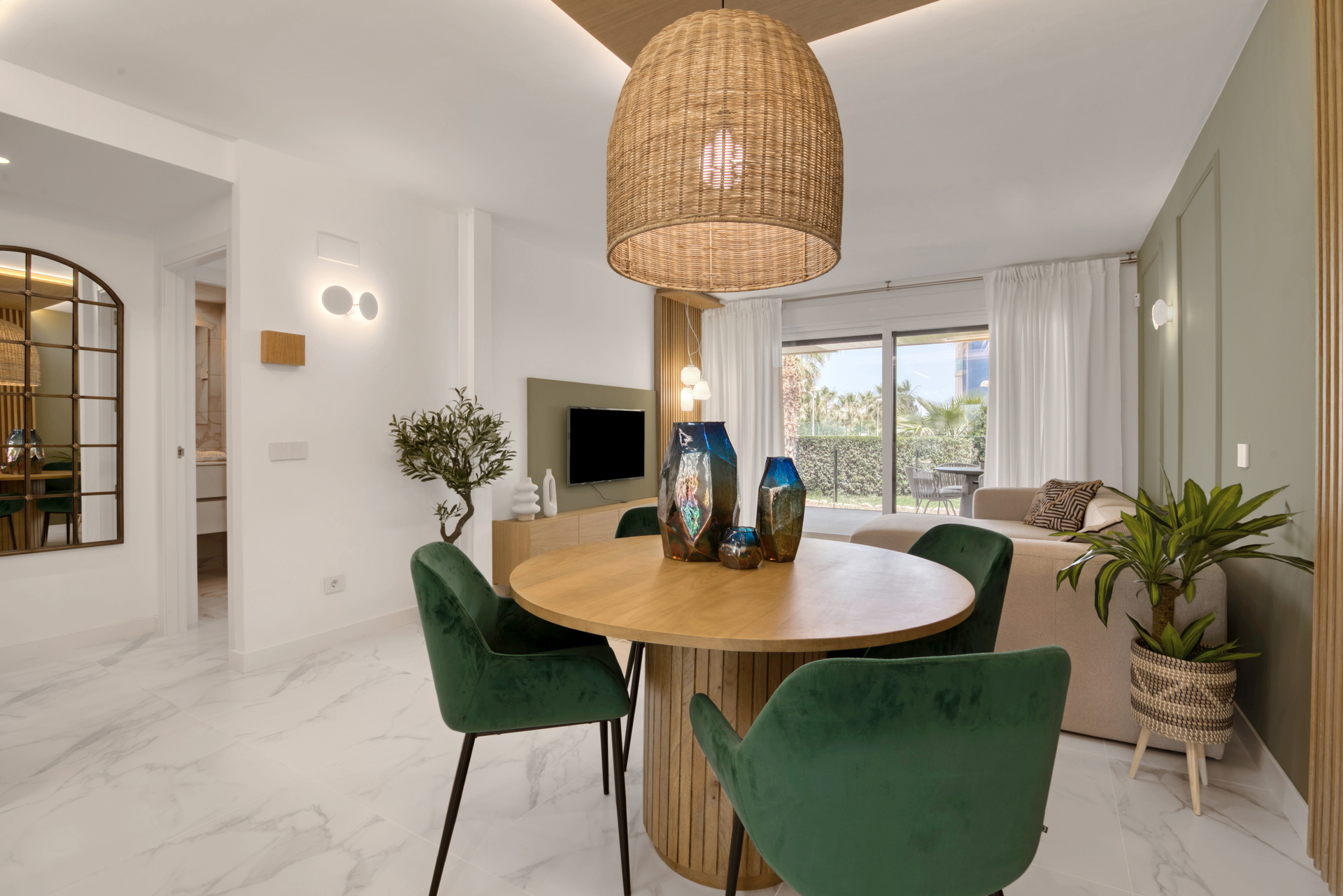 3 Bed, 2 Bath, ApartmentFor Sale, Punta Prima, Alicante