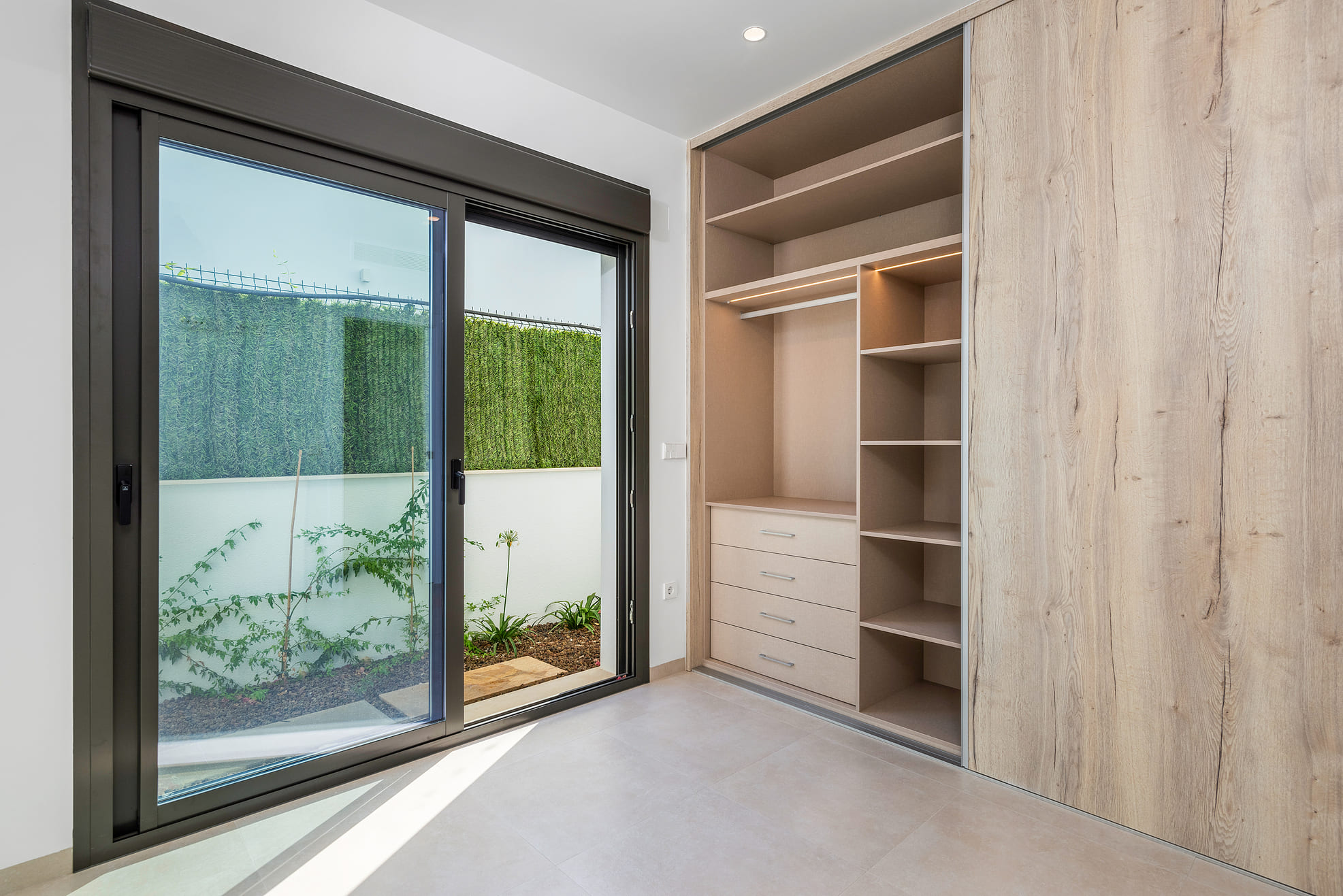 3 Bed, 2 Bath, HouseFor Sale, Los Alcazares, Murcia