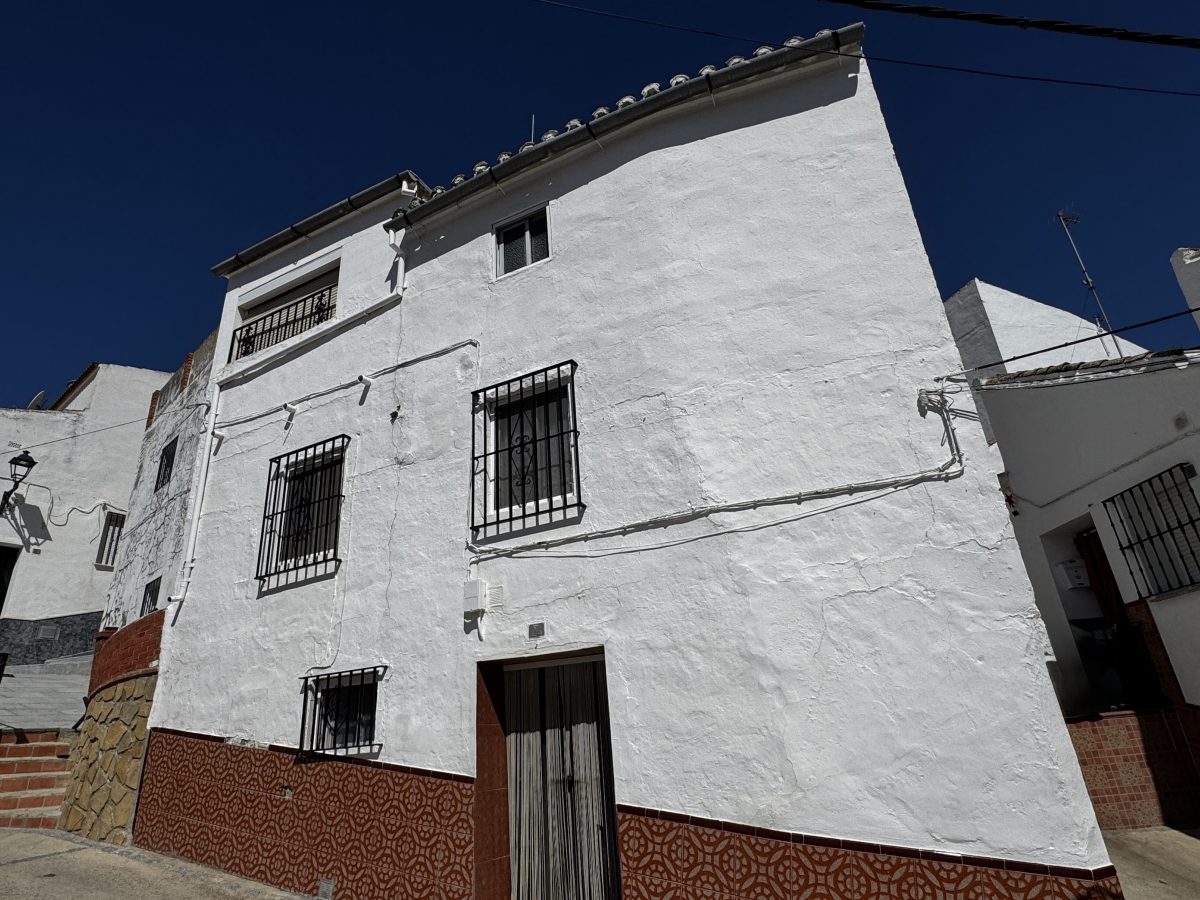 2 Bed, 2 Bath, HouseFor Sale, Torre Alhaquime, Andalucia