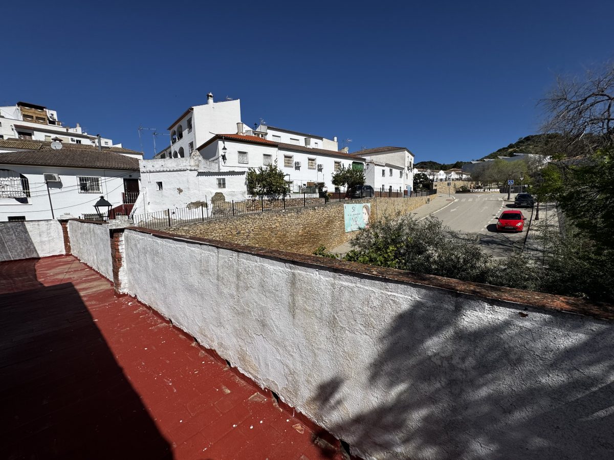 3 Bed, 1 Bath, HouseFor Sale, Torre Alhaquime, Andalucia