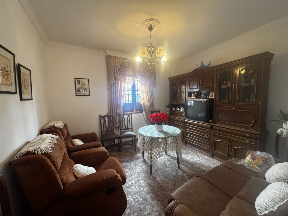 4 Bed, 2 Bath, HouseFor Sale, Olvera, Andalucia