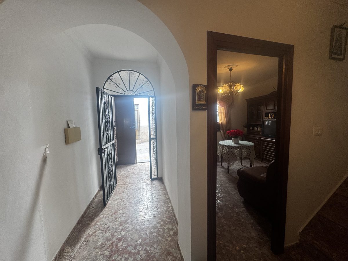 4 Bed, 2 Bath, HouseFor Sale, Olvera, Andalucia