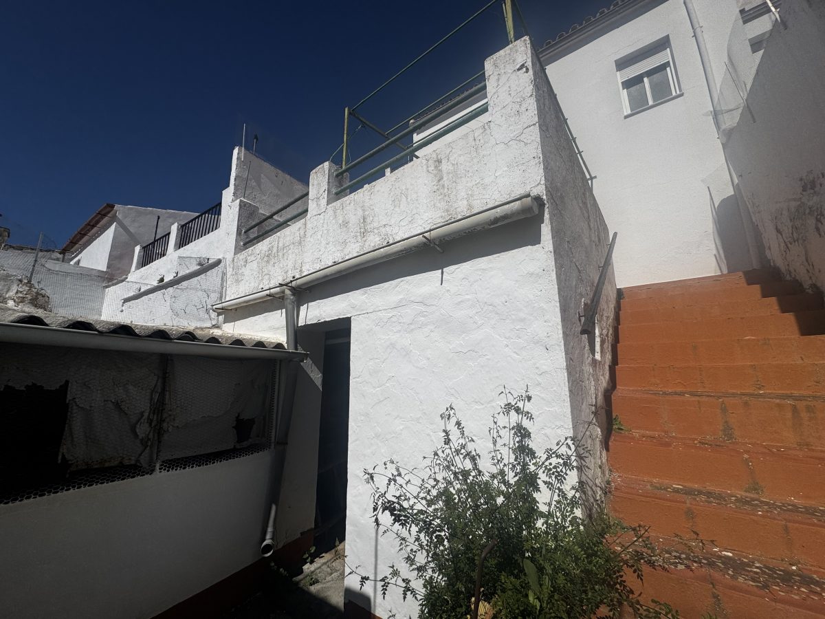 4 Bed, 2 Bath, HouseFor Sale, Olvera, Andalucia
